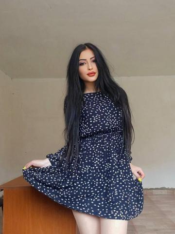 Алина